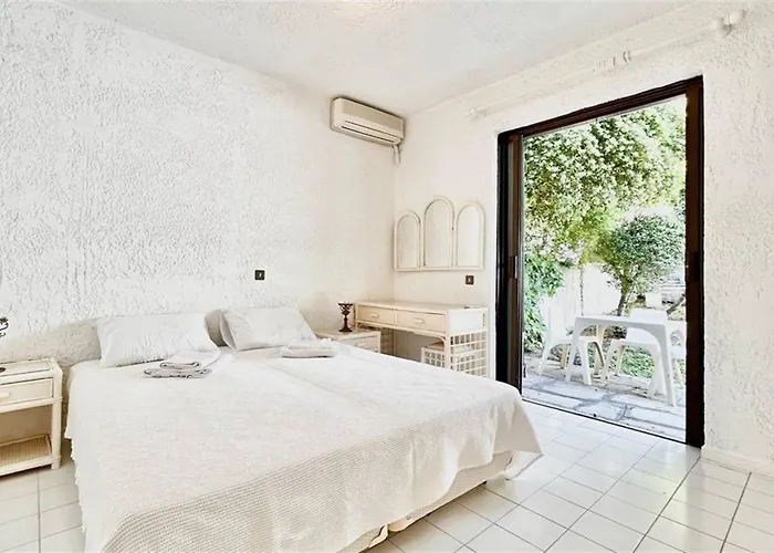 Nemesis House Ferienhaus Elani